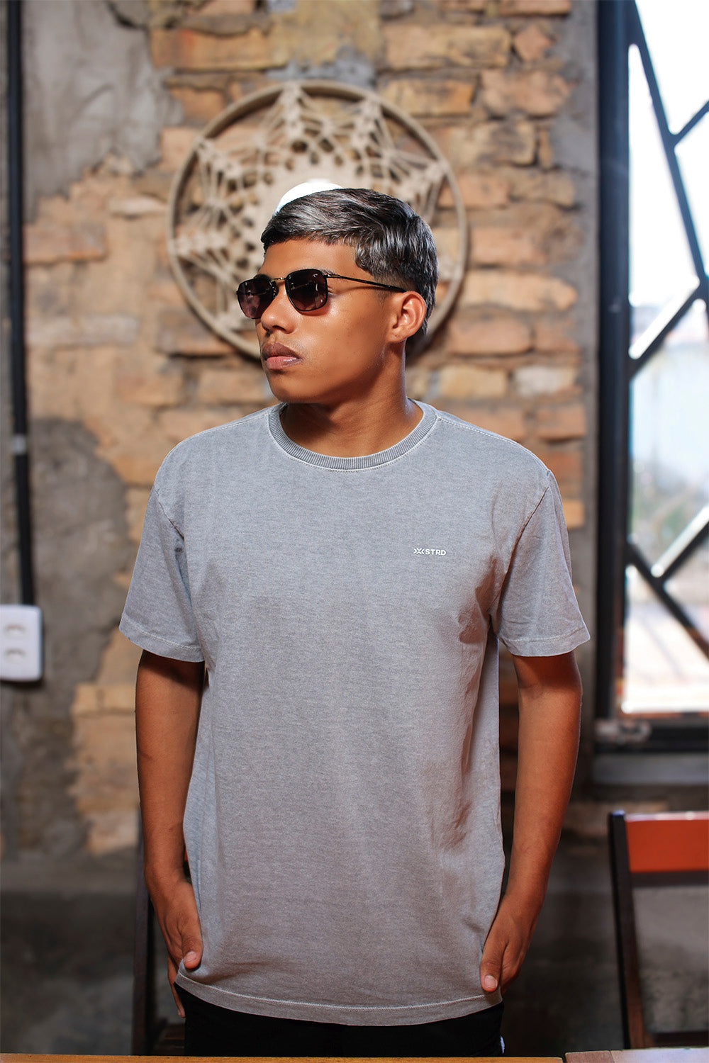 T-shirt Basic Estonada Cinza