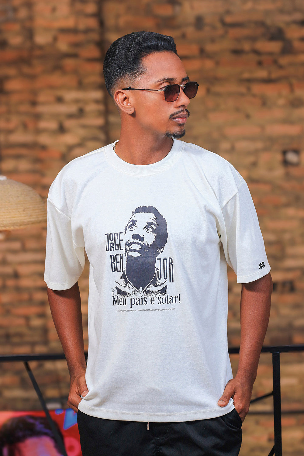 T-shirt Over Camiseta Jorge Ben Jor