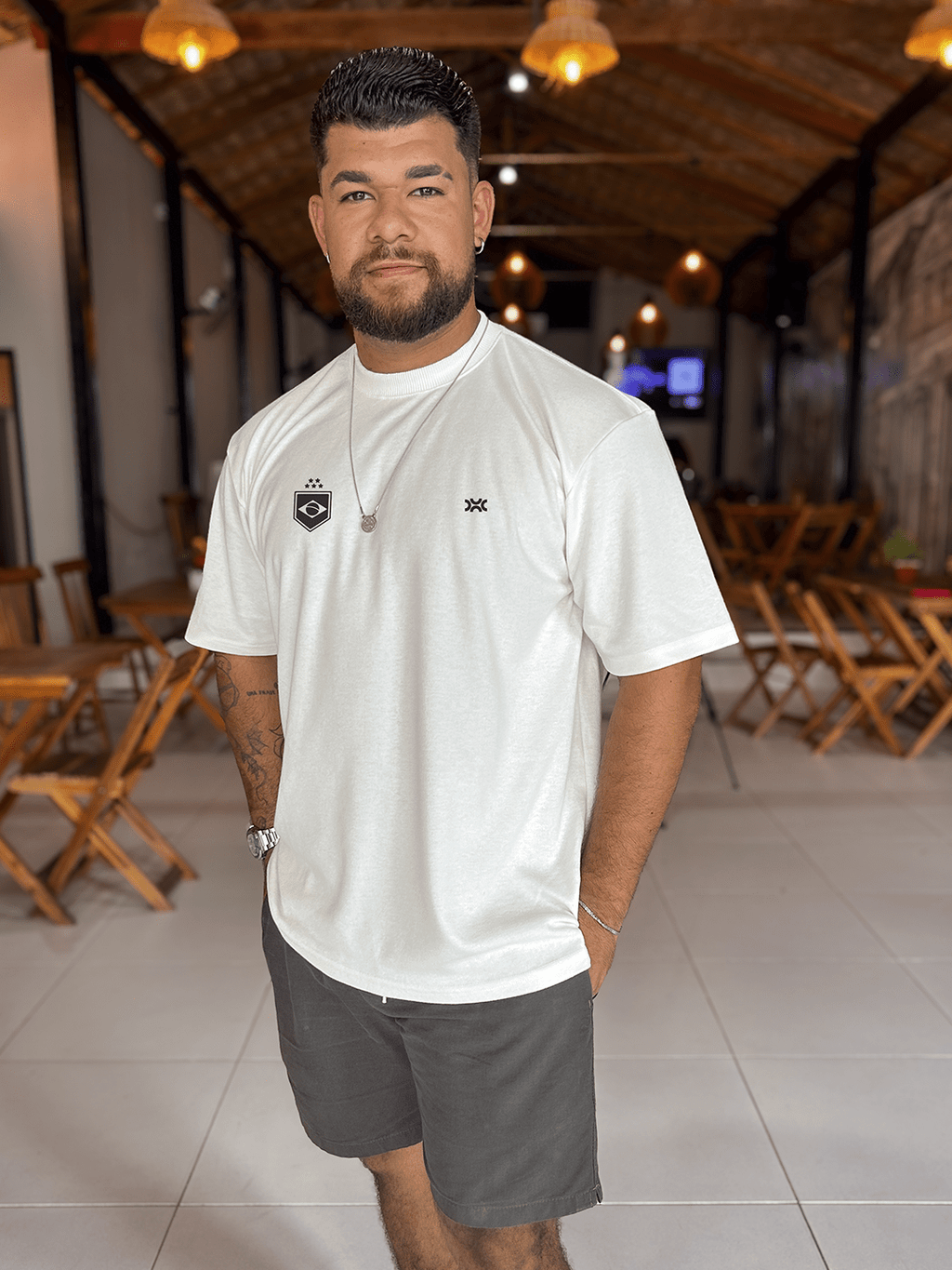 Camiseta Over Brasil Retrô Off White