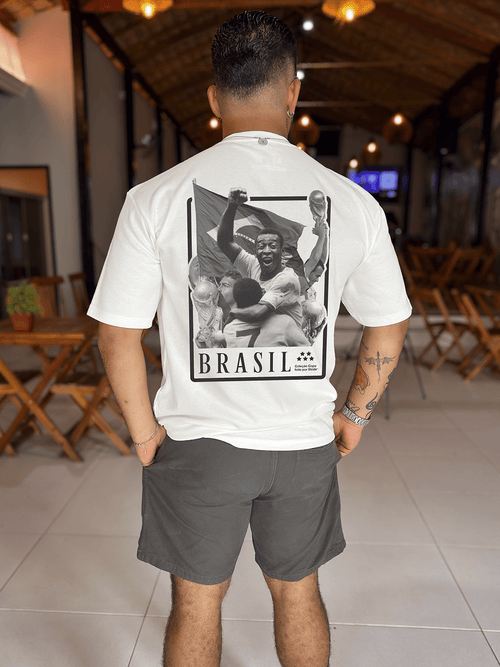 Camiseta Over Brasil Retrô Off White
