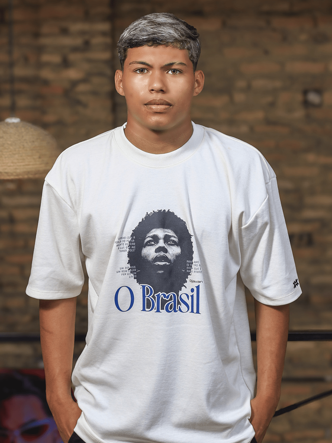 Camiseta Over Djavan