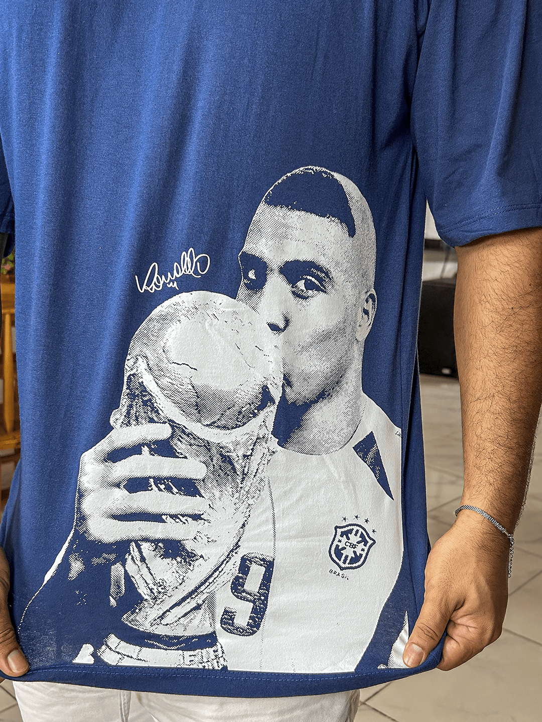 Azul marinho