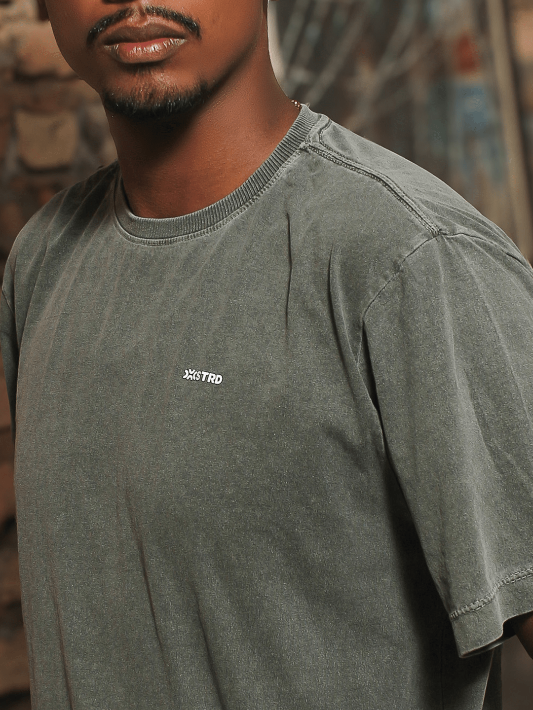 Camiseta Regular Estonada Verde